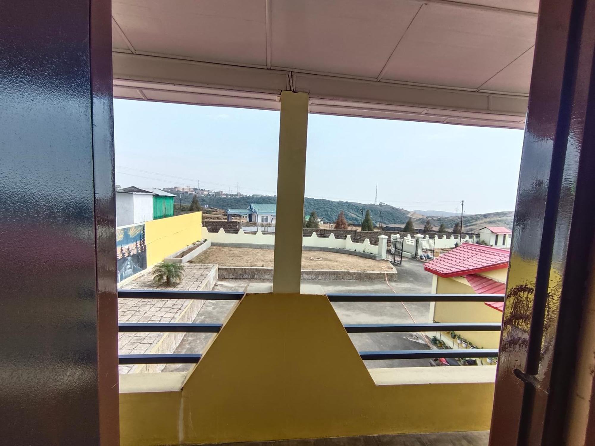 Serene Resort Cherrapunji Εξωτερικό φωτογραφία