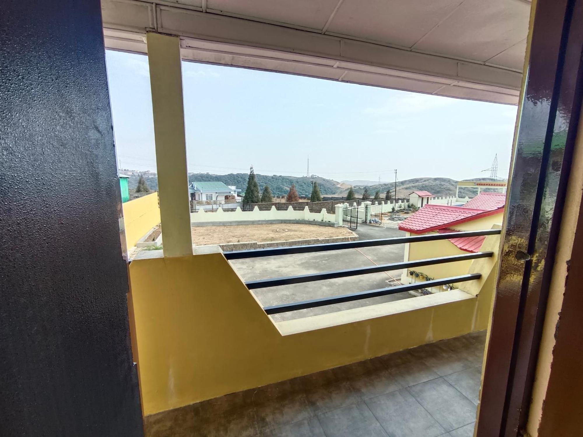 Serene Resort Cherrapunji Εξωτερικό φωτογραφία